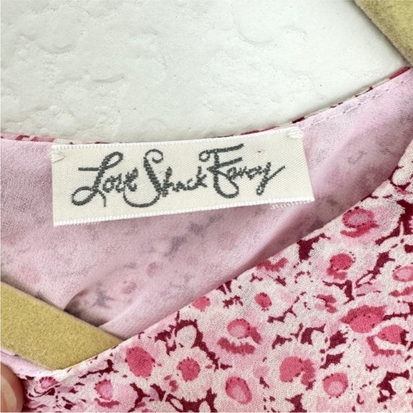 LOVE SHACK FANCY Silk Floral Print Nellie Pink Ruffle Dolman Blouse Size Small - Picture 9 of 16